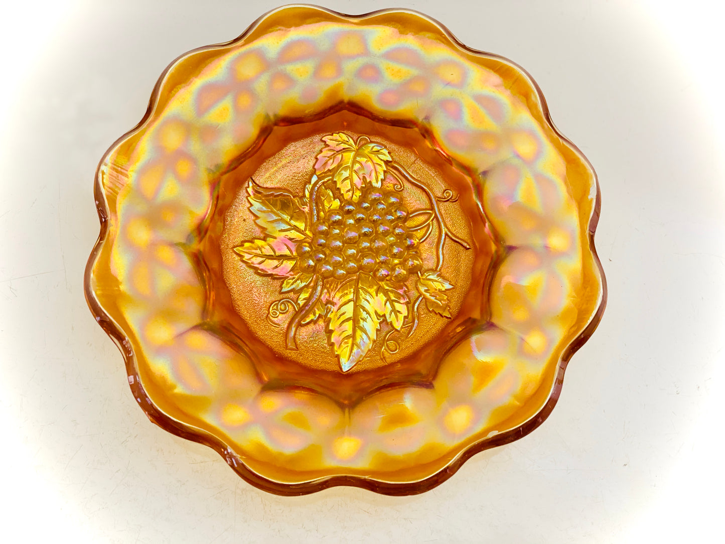 Vintage IMPERIAL "HEAVY GRAPE" Marigold CARNIVAL GLASS PLATE iridescent